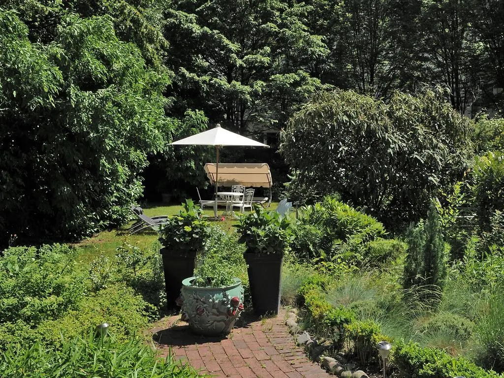Villa Viktoria Düsseldorf 4*,  Deutschland